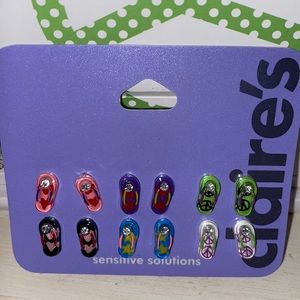 Claire’s flipflop earring’s